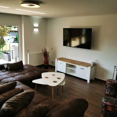 Ferienhaus-oebel-in-brueggen בית נופש *